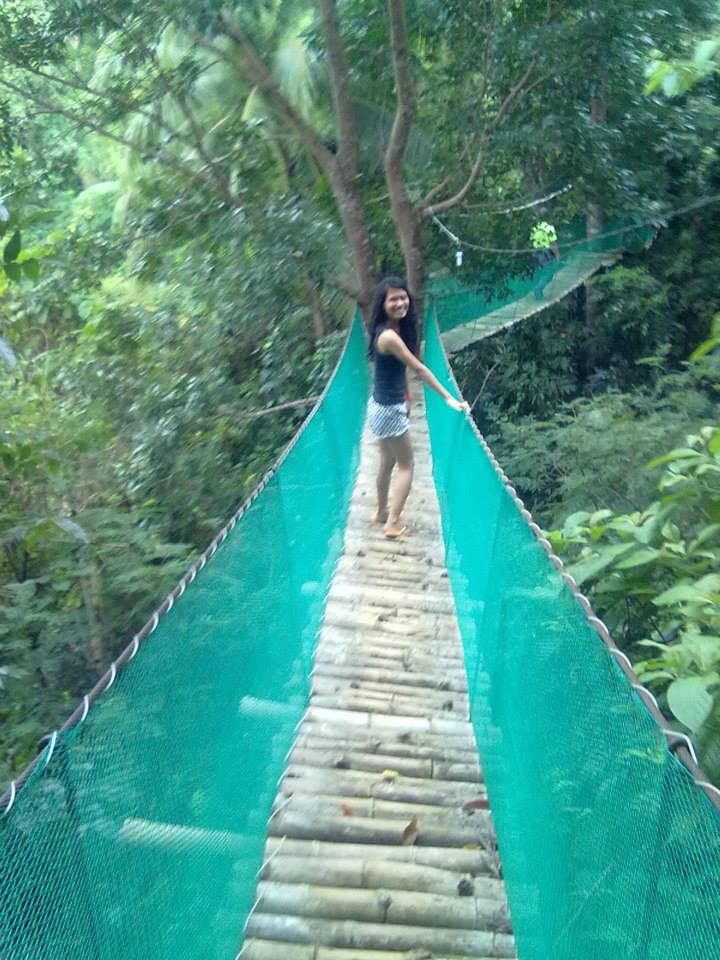 Hanging Bridge, Coal Mountain Resort, Argao, Cebu Hanging Bridge, Coal Mountain Resort, Argao, Cebu